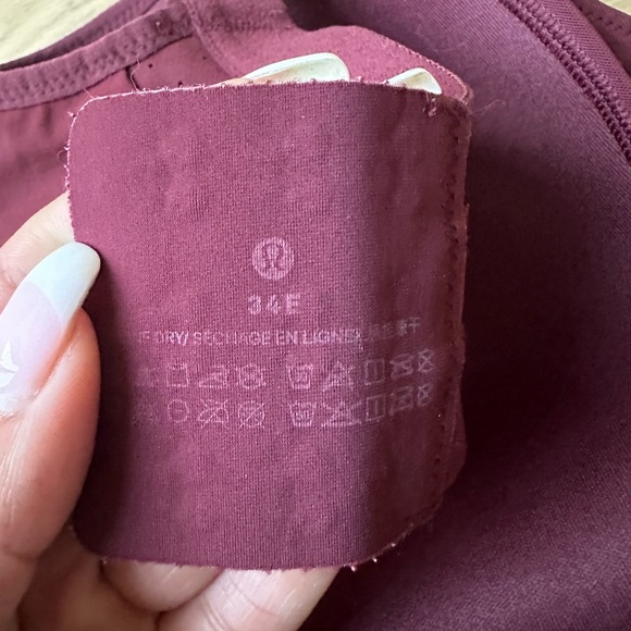 Lululemon Run Times Bra in Red Merlot - Picture 6 of 6